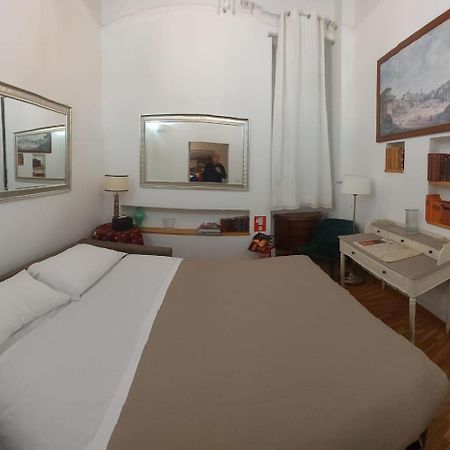 Cozy Navona Apartment ローマ エクステリア 写真