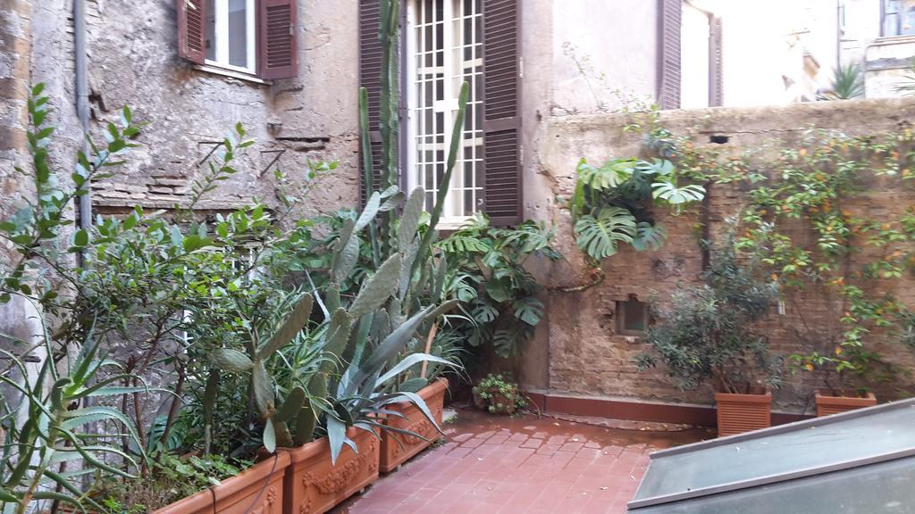 Cozy Navona Apartment ローマ エクステリア 写真